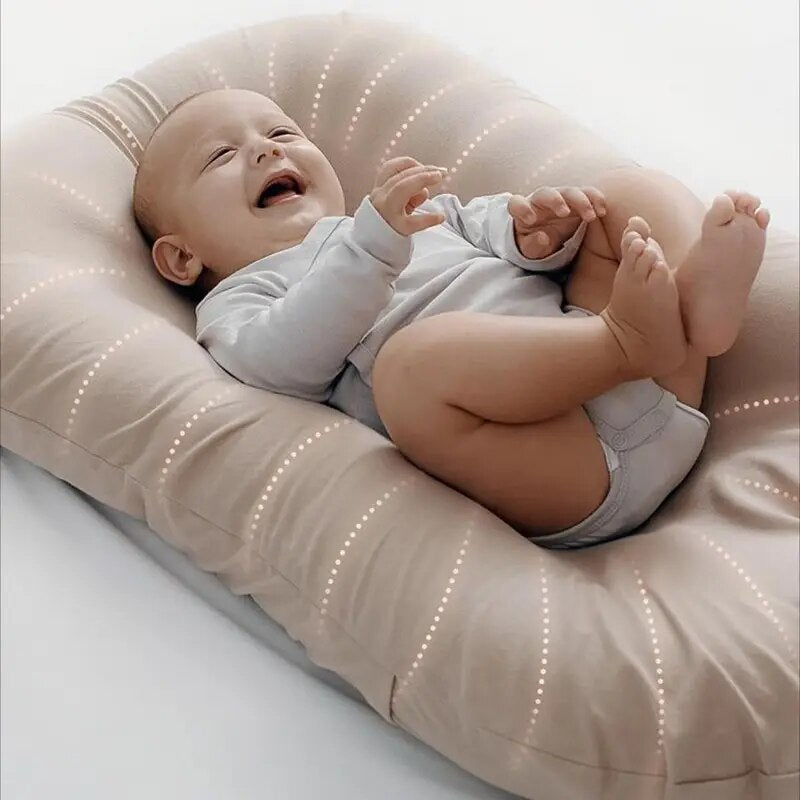 Coussin bébé réducteur de lit