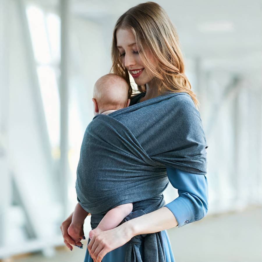 Porte-bébé  souple avec pochette de rangement