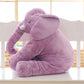 Éléphant en peluche doux et confortable